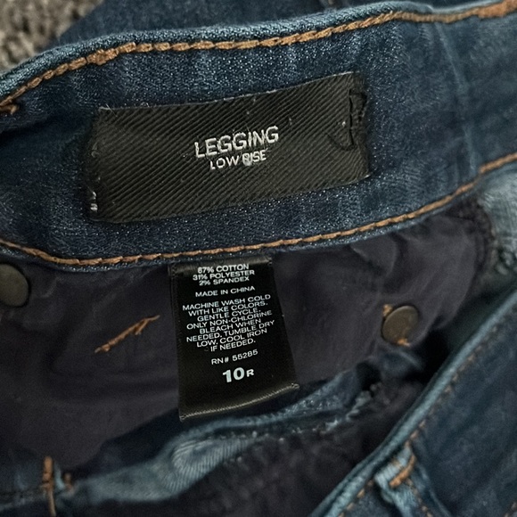 EXPRESS | Low Rise Legging Jean - Picture 7 of 11